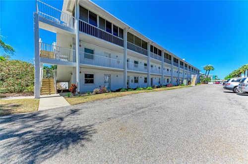 210-4920 38th Way S, ST PETERSBURG, FL, 33711-4840 | Card Image