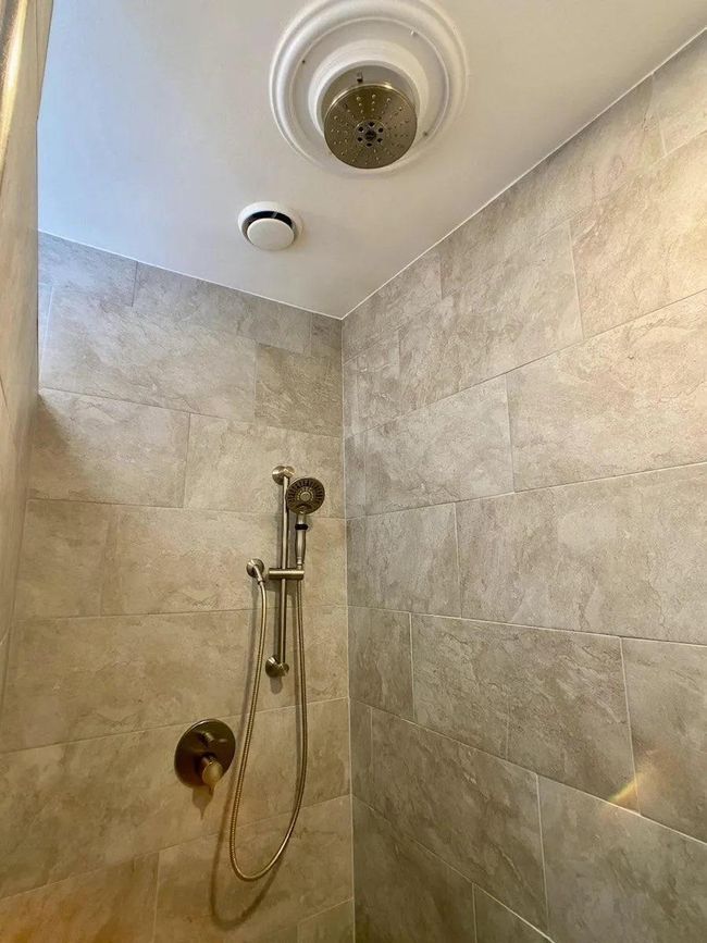 510 W Main St, Home with 0 bedrooms, 0 bathrooms and null parking in Albert Lea MN | Image 8