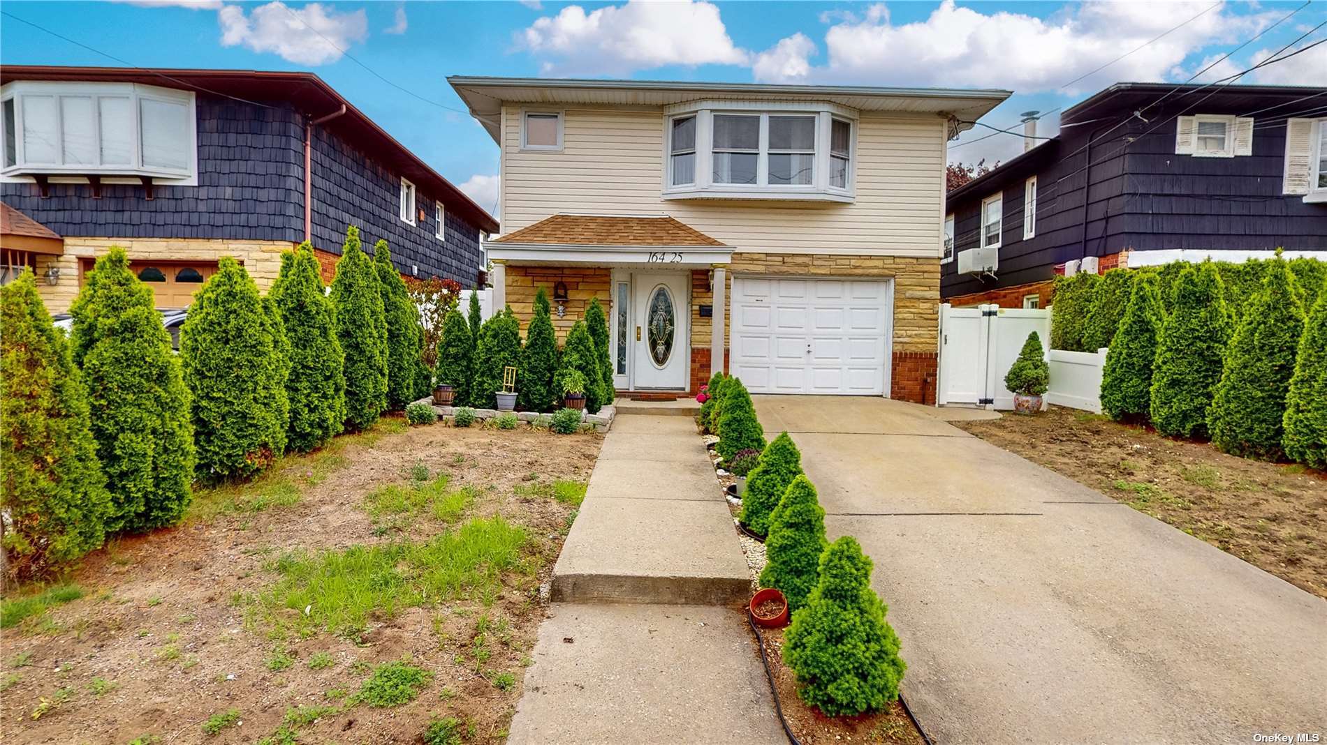 16425 97th Street, For Sale in Howard Beach Zoocasa