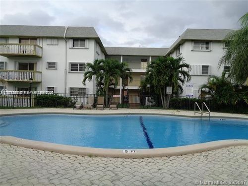 d212-15205 Ne 6th Ave, Miami, FL, 33162-5061 | Card Image