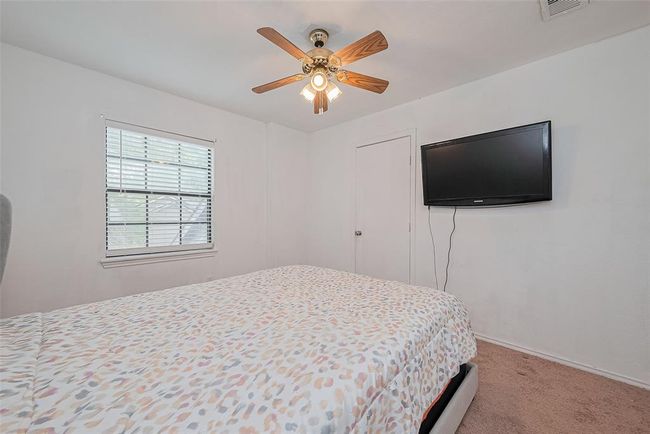 19906 Rising Star Dr, House other with 3 bedrooms, 2 bathrooms and 2 parking in Humble TX | Image 29