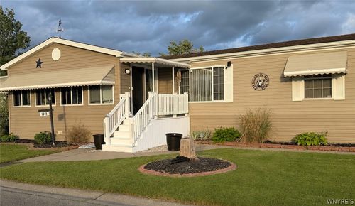 1019 Ridgewood Dr, Lockport, NY, 14094-6382 | Card Image