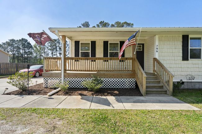 796 Old Folkstone Rd, House other with 3 bedrooms, 2 bathrooms and null parking in Sneads Ferry NC | Image 4