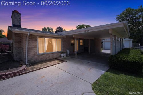 17127 Hamilton Ave, Allen Park, MI, 48101-3146 | Card Image