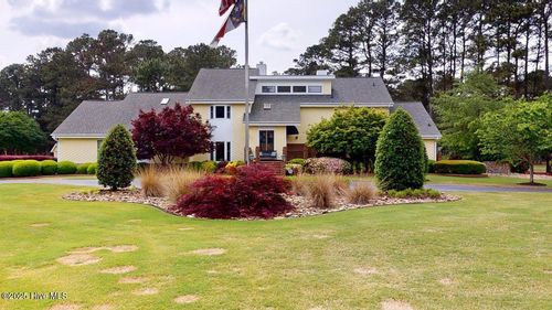 818 Mill Rd, Goldsboro, NC, 27534-8947 | Card Image