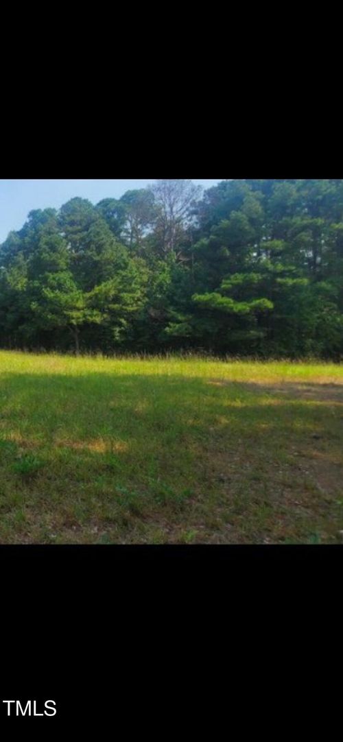 2221 Old Bunn Rd, Zebulon, NC, 27597-9437 | Card Image