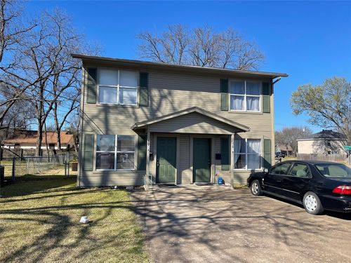 409 E College St, Terrell, TX, 75160-2719 | Card Image