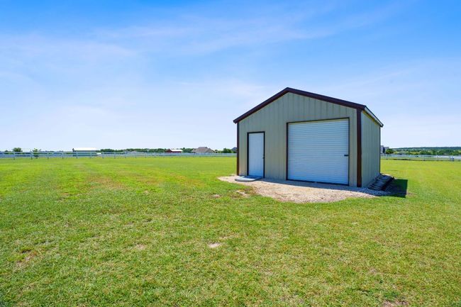 30112 Twin Creek Dr, House other with 3 bedrooms, 2 bathrooms and 6 parking in Georgetown TX | Image 30