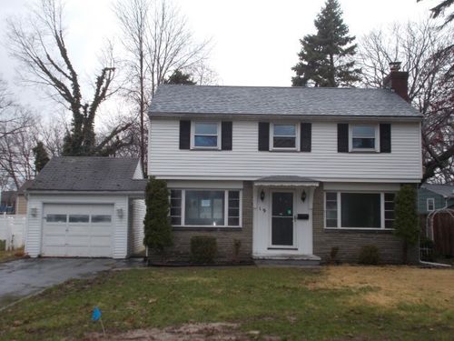 19 Fairview Ct, Greece, NY, 14612-5803 | Card Image