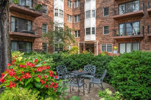410-1503 Oak Ave, Evanston, IL, 60201-4226 | Card Image