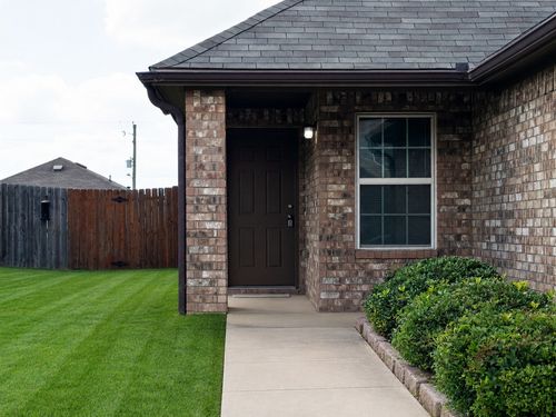 1508 Blue Jay Dr, Ennis, TX, 75119-1732 | Card Image