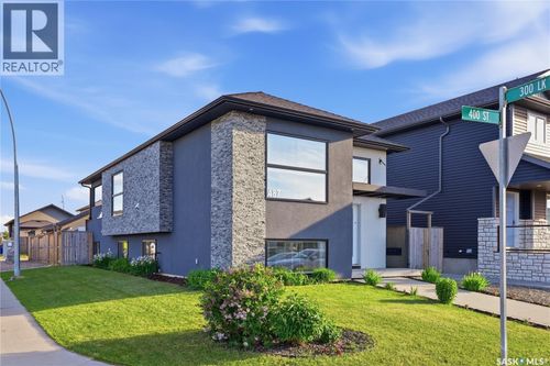 487 Kloppenburg St, Saskatoon, SK, S7W0N8 | Card Image