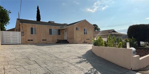 7860 Wentworth St, Sunland, CA, 91040-2202 | Card Image