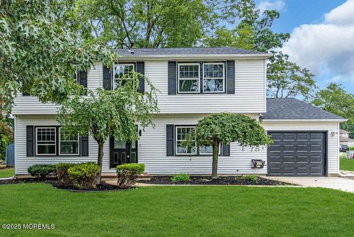 2800 Perna Ln, Vineland, NJ, 08361-7737 | Card Image