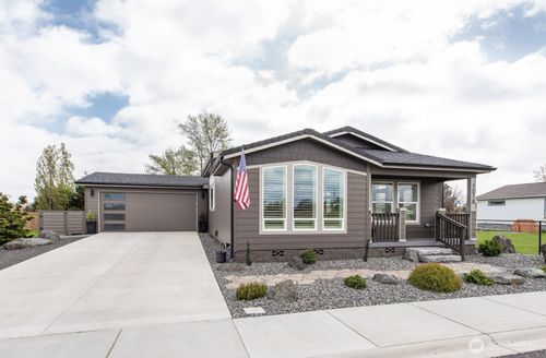 1018 N Violet Avenue, Sequim, WA, 98382 | Card Image