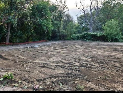 2110 N Forest Rd, Amherst, NY, 14221-1346 | Card Image