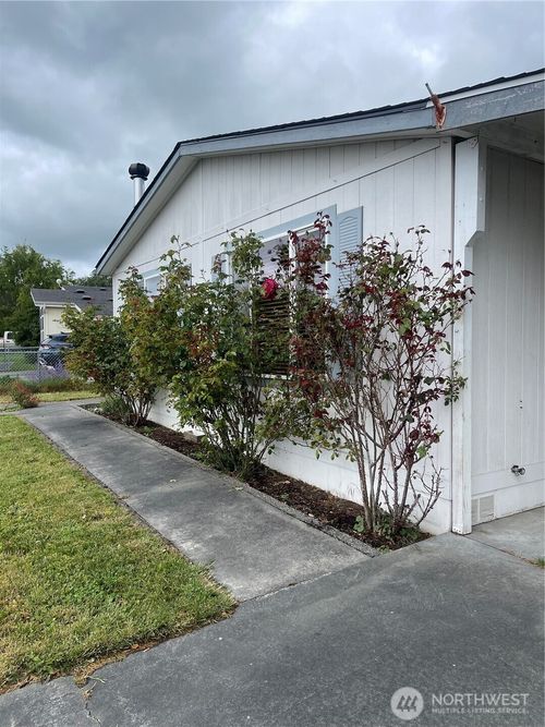 60-1785 Douglas Rd, Friday Harbor, WA, 98250-7142 | Card Image