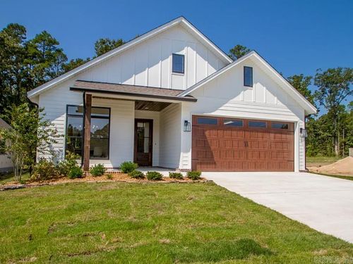 16 Mountain Brook Road, Little Rock, AR, 72223 | Card Image