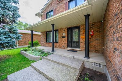 7102 Burbank Cres, House other with 4 bedrooms, 2 bathrooms and 5 parking in Niagara Falls ON | Image 3