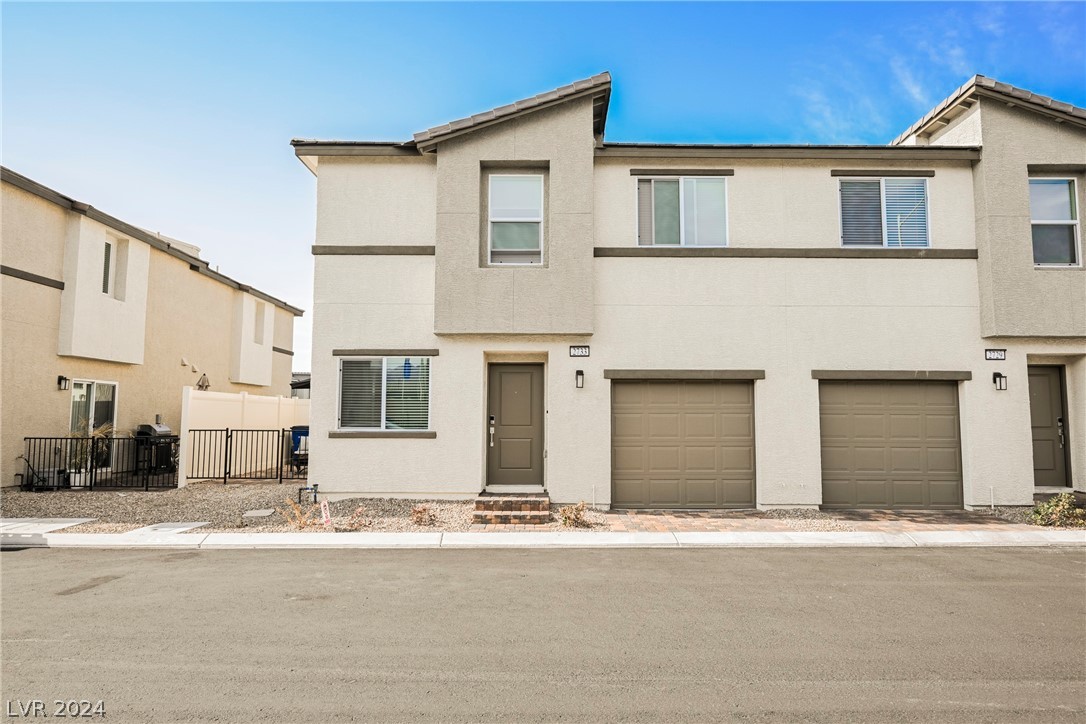 Champagne Gold Ave, North Las Vegas, NV 89086