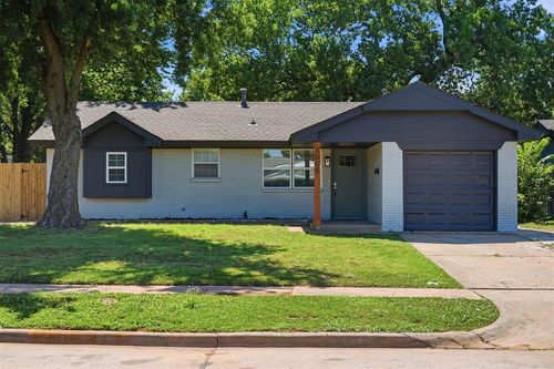 3005 Lazy Ln, Del City, OK, 73115-1873 | Card Image