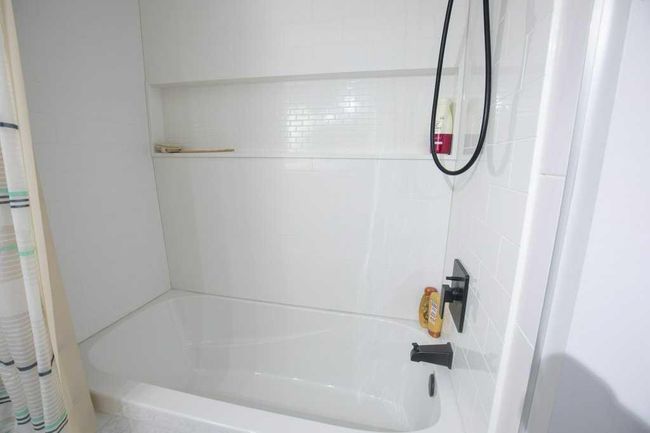 2 Mountain Pl, House other with 6 bedrooms, 3 bathrooms and 1 parking in Sylvan Lake AB | Image 20