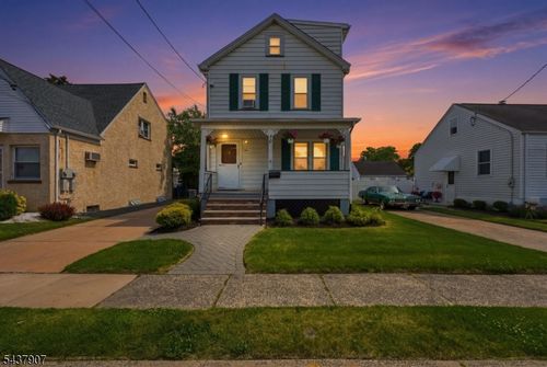 10 Southside Ave, South River, NJ, 08882-2211 | Card Image
