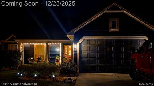 854 Westbrooke Dr, South Lyon, MI, 48178-1666 | Card Image