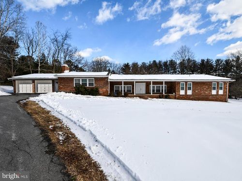 4521 10 Oaks Rd, DAYTON, MD, 21036-1128 | Card Image