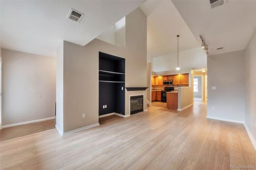 unit-e-18622 E Water Dr, Aurora, CO, 80013-6453 | Card Image