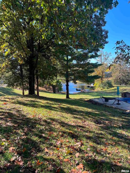 000 Egypt Shores Rd, Creal Springs, IL, 62922 | Card Image