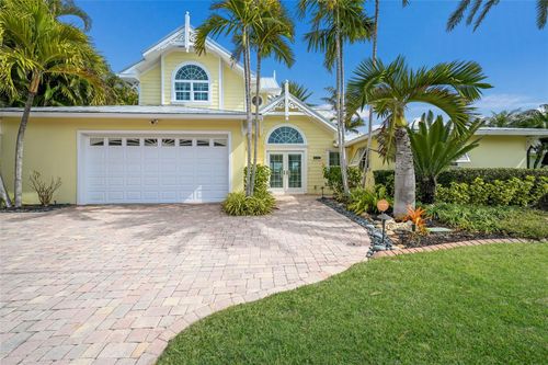 8321 Marina Dr, HOLMES BEACH, FL, 34217-1094 | Card Image