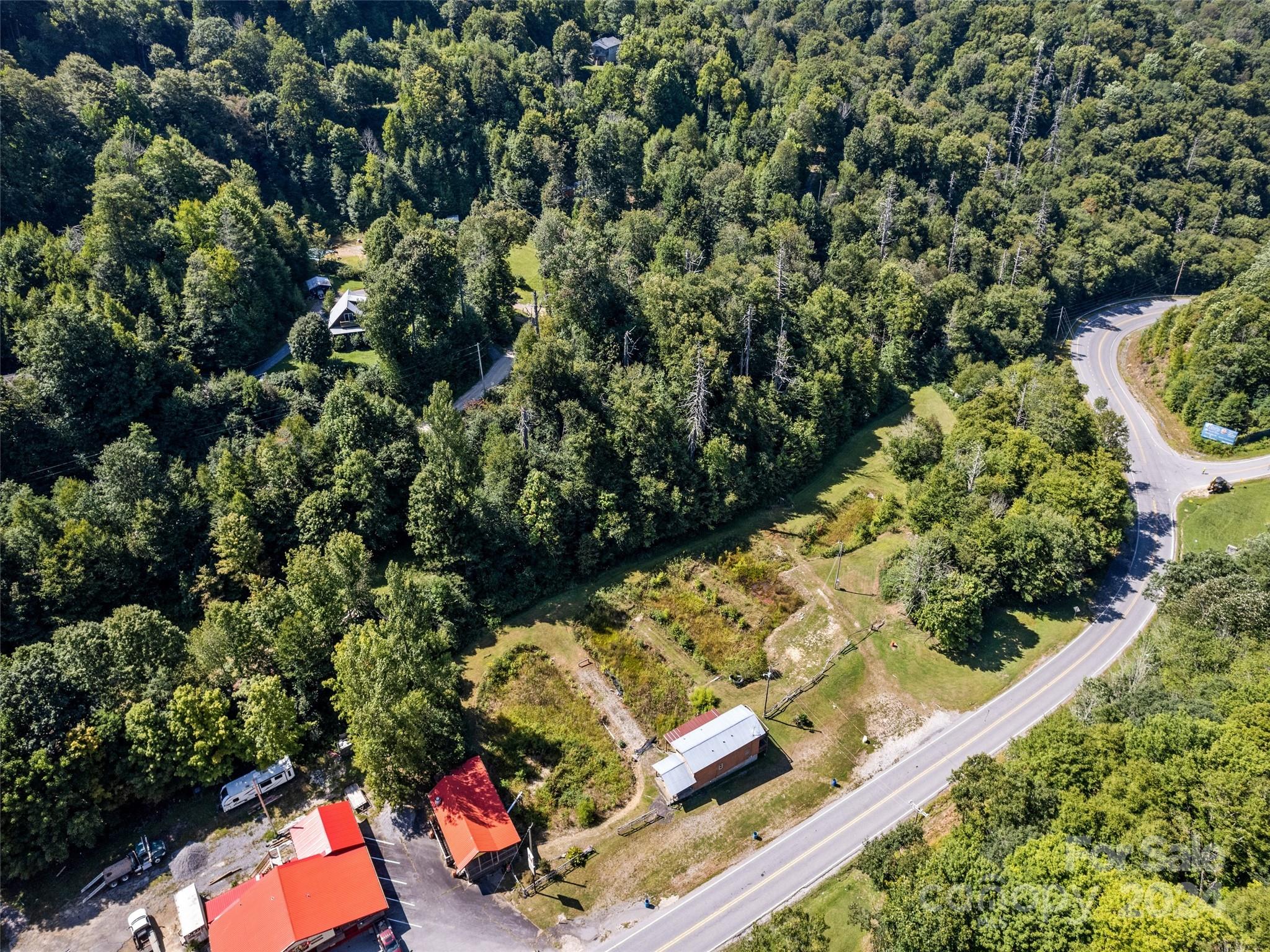 11178 Us 19 N, Maggie Valley, NC