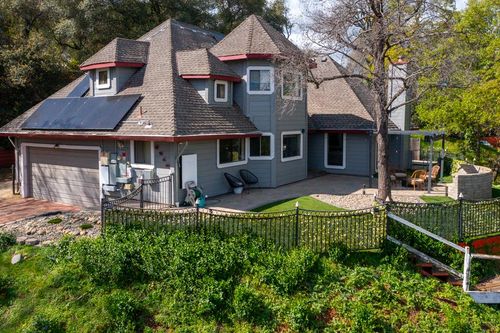 3218 Cambridge Rd, Cameron Park, CA, 95682-9119 | Card Image