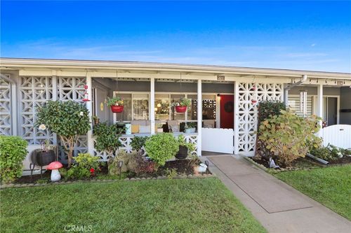 apt-22i-13660 Annandale Dr, Seal Beach, CA, 90740-5444 | Card Image