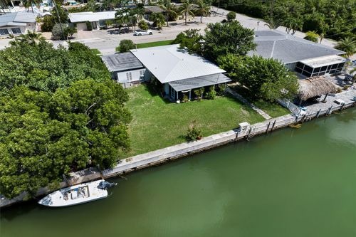 11285 3rd Avenue Gulf, Marathon, FL, 33050-3010 | Card Image