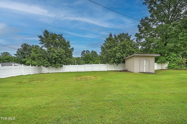 145 Linda Hts, House other with 3 bedrooms, 3 bathrooms and null parking in Fall Branch TN | Image 12