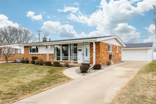 9743 Garden St, Livonia, MI, 48150-3191 | Card Image