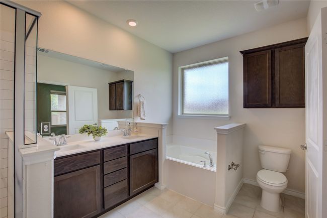 2703 Sayers Way, House other with 4 bedrooms, 4 bathrooms and null parking in Forney TX | Image 9