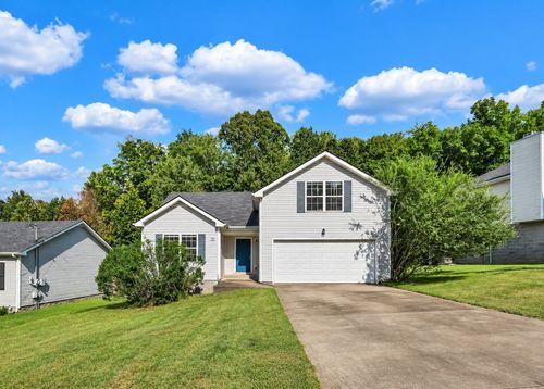 2956 Core Dr, Clarksville, TN, 37040-2860 | Card Image
