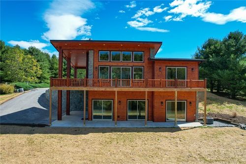 295 Bear Tracks Ln, Sparta, NC, 28675 | Card Image