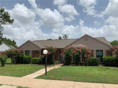 262 Barclay Ave, Coppell, TX, 75019-5516 | Card Image