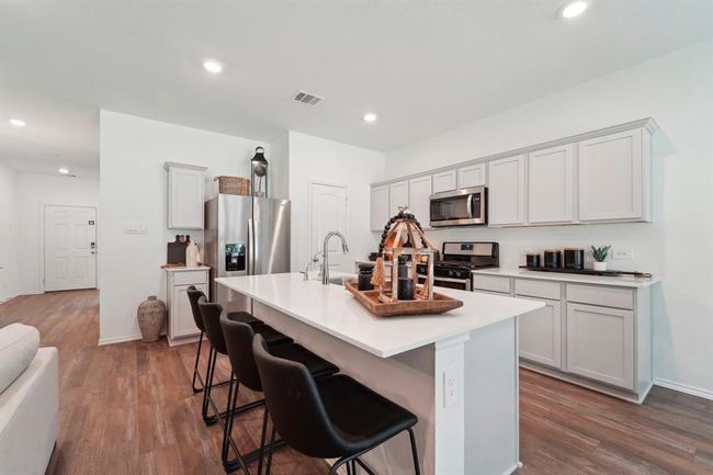 15033 Cherry Creek Dr, House other with 4 bedrooms, 3 bathrooms and 2 parking in Magnolia TX | Image 8