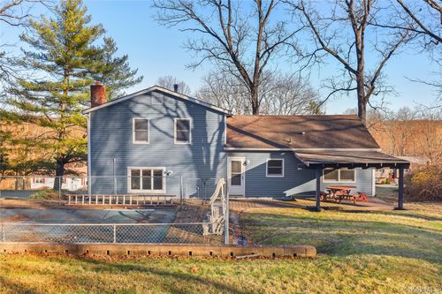 63 Farview Rd, Carmel, NY, 10512-3880 | Card Image