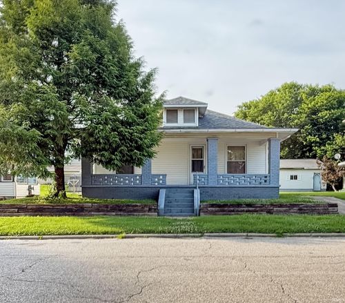 504 E Pearl St, Washington, IN, 47501-2051 | Card Image