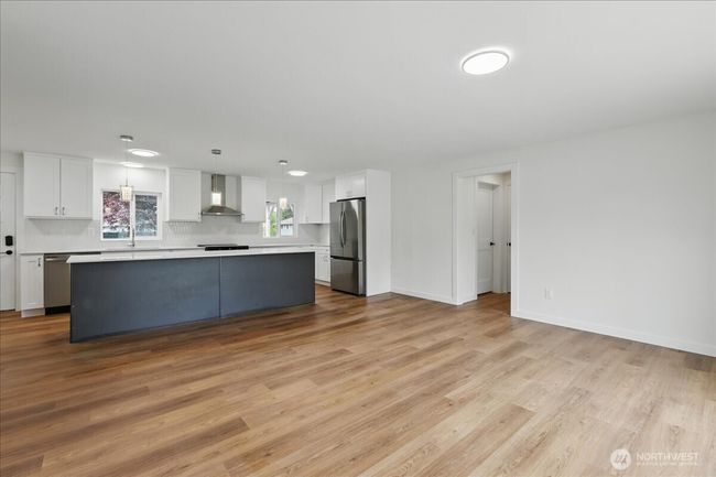 Family Room | Image 10