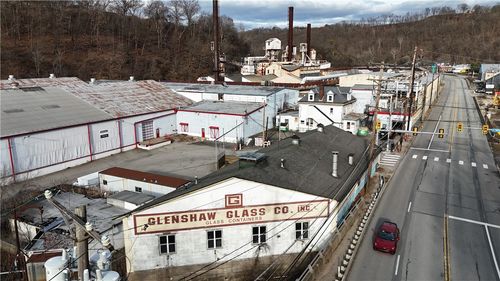 5 Glenshaw Glass, Shaler, PA, 15116 | Card Image