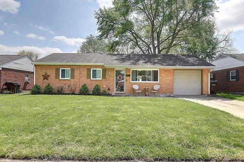 115 Worman Dr, Englewood, OH, 45322-3239 | Card Image