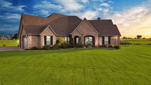 9688 Whispering Creek Ter, Grandview, TX, 76050-1700 | Card Image