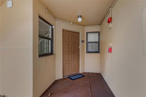 102-15545 N Miami Lakeway N 102, Miami Lakes, FL, 33014 | Card Image